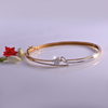 18K Gold Bracelet with Diamond in the shape of Flower