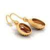 18K oval-shaped gold earrings with a distinctive design 