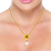 18K gold pendant with a five-petal floral design and a pearl