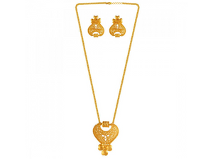 Delicate Tear Drop Shape 22k Gold Jewellery Set With Jali Work