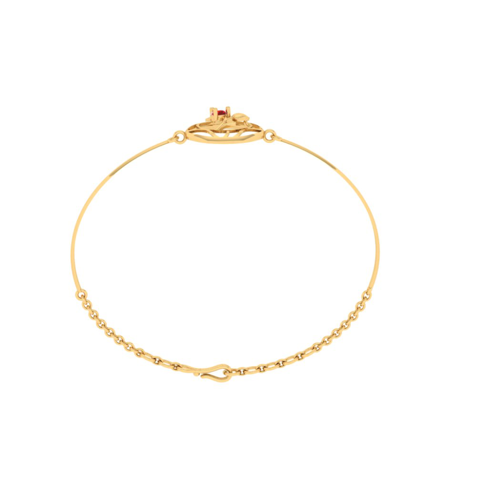 Diamond Studded Gold Bracelet With Utmost Precision