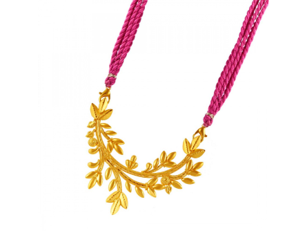 22K Leaf motif layered gold pendant 