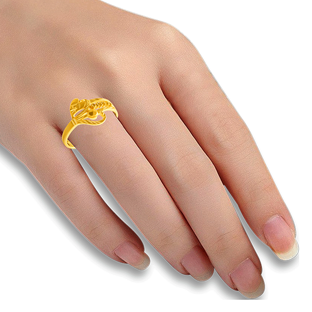 Meisje Ga lekker liggen Tonen Gold Rings for Women | Women's Latest Gold Ring Design